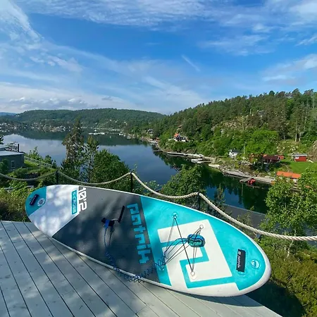 Waterside With Boat Slips On The Oslofjord Semesterbostad